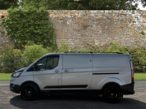 2022 Ford Transit Custom 2.0 300 Ecoblue Trail L2 H1 Euro 6 (s/s) 5dr in Silver — image 2