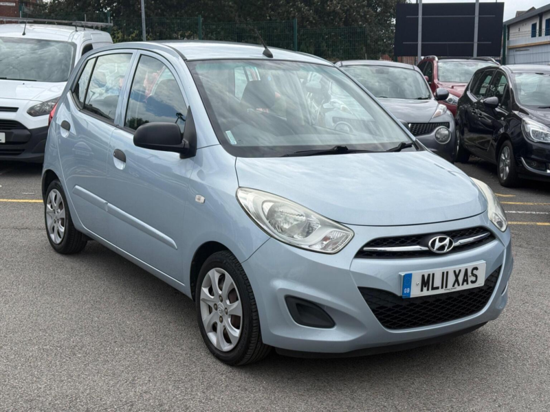 2011 Hyundai I10 1.2 Classic Euro 5 5dr in Silver — image 1