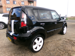 2011 Kia Soul 1.6 Crdi Echo in Black — image 4
