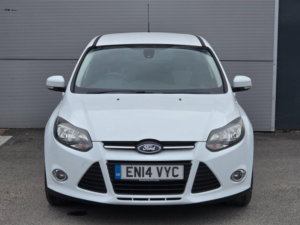 2014 Ford Focus 1.0t Ecoboost Zetec Euro 5 (s/s) 5dr in White — image 3
