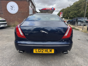 2012 Jaguar Xj 3.0 D V6 Portfolio in Blue — image 5