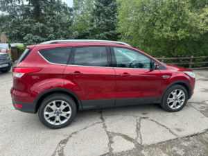 2015 Ford Kuga 2.0 Tdci Zetec in Red — image 2