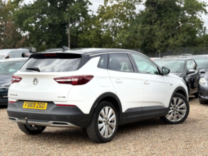 2019 Vauxhall Grandland X 1.2 Turbo Elite Nav Euro 6 (s/s) 5dr in White — image 4