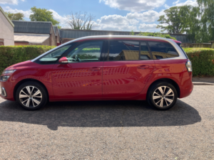2019 Citroen Grand C4 Spacetourer 1.2 Puretech Gpf Flair MPV 5dr Petrol Manual Euro 6 (s/s) (130 Ps) in Red — image 4