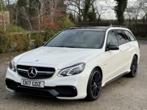 2017 Mercedes-Benz E Class 5.5 E63 V8 Biturbo Amg in White — image 4