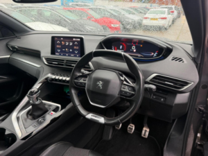 2019 Peugeot 3008 1.2 Puretech Gt Line Premium Euro 6 (s/s) 5dr in Grey — image 3