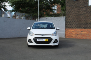 2014 Hyundai I10 1.0 Se in White — image 2