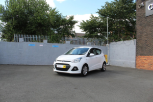 2014 Hyundai I10 1.0 Se in White — image 3