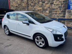 2013 Peugeot 3008 1.6 E-Hdi Active Egc Euro 5 (s/s) 5dr in White — image 2