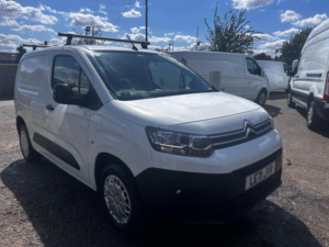 2022 Citroen Berlingo 1.5 Bluehdi 1000 Enterprise M Pro Swb Euro 6 (s/s) 5dr in White — image 5