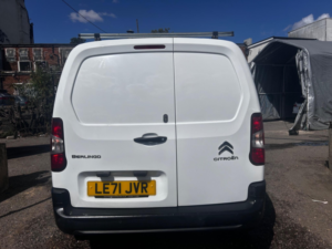 2022 Citroen Berlingo 1.5 Bluehdi 1000 Enterprise M Pro Swb Euro 6 (s/s) 5dr in White — image 6