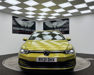 2021 Volkswagen Golf 1.5 Etsi Mhev Style in Yellow — image 2