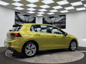2021 Volkswagen Golf 1.5 Etsi Mhev Style in Yellow — image 6