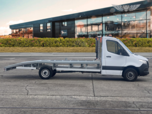 2021 Mercedes-Benz Sprinter 2.0 315 Cdi Progressive in White — image 4