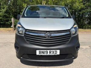 2019 Vauxhall Vivaro 1.6 Cdti 2700 L1 H1 Euro 6 (s/s) 5dr in Silver — image 2