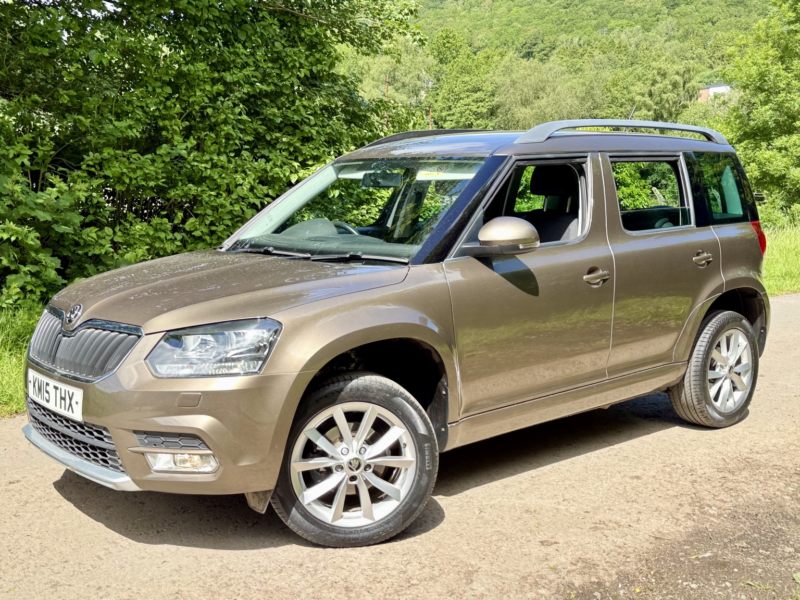 2015 Skoda Yeti 2.0 Tdi Se*only 33k-1owner 8 Yrs-8svs-Bt-Lowtax*rare Find* in Brown — image 1
