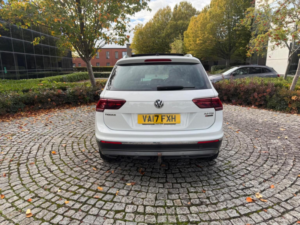 2017 Volkswagen Tiguan 2.0 Tdi Bluemotion Tech Sel DSG 4motion Euro 6 (s/s) 5dr in White — image 5