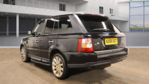2008 Land Rover Range Rover Sport 2.7 Td V6 Hse Station Wagon 5dr in Black — image 6