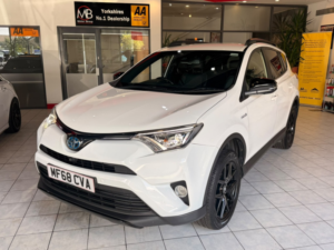 2018 Toyota Rav4 2.5 Vvt-H Excel in White — image 5