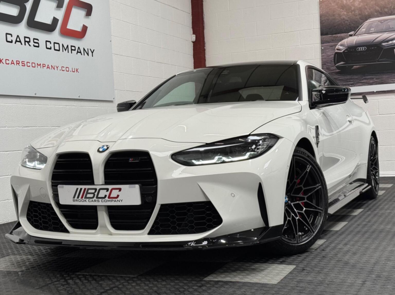 2021 BMW M4 3.0 Biturbo Competition Steptronic Euro 6 (s/s) 2dr in White — image 1