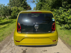 2017 Volkswagen Up! 1.0 Bluemotion Tech High Up! Asg Euro 6 (s/s) 5dr in Gold — image 6