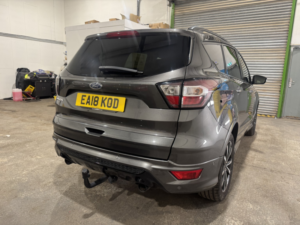 2018 Ford Kuga 2.0 Tdci Ecoblue St-Line in Grey — image 6