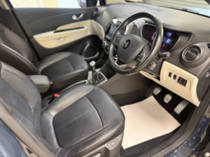 2018 Renault Captur 0.9 Tce Energy Gt Line SUV 5dr Petrol Manual Euro 6 (s/s) (90 Ps) in Blue — image 5
