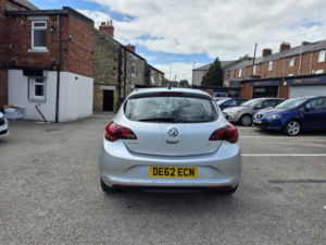 2012 Vauxhall Astra 1.6 16v Sri in Silver — image 4