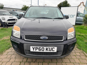 2010 Ford Fusion 1.6 Zetec 5dr in Black — image 6