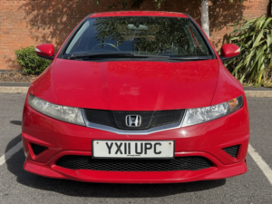 2011 Honda Civic 1.4 I-Vtec Type S in Red — image 2