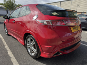 2011 Honda Civic 1.4 I-Vtec Type S in Red — image 5