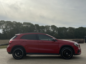 2018 Mercedes-Benz Gla 2.1 Gla220d Amg Line in Red — image 3
