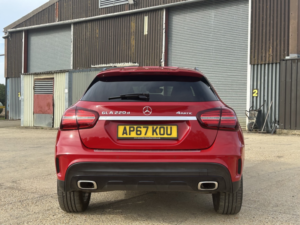 2018 Mercedes-Benz Gla 2.1 Gla220d Amg Line in Red — image 5