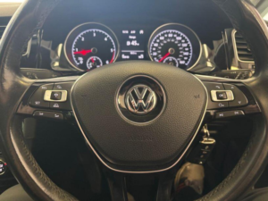 2017 Volkswagen Golf 1.6 Tdi Bluemotion Tech Gt Euro 6 (s/s) 5dr in Grey — image 5