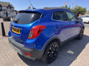 2014 Vauxhall Mokka 1.7 Cdti Se in Blue — image 3
