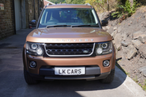 2016 Land Rover Discovery 4 3.0 Sd V6 Landmark in Orange — image 3