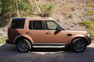 2016 Land Rover Discovery 4 3.0 Sd V6 Landmark in Orange — image 6