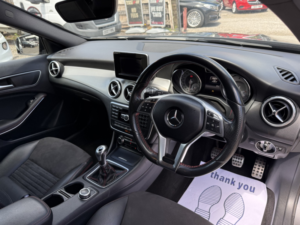 2015 Mercedes-Benz Gla 2.1 Gla200 Cdi Amg Line in Grey — image 3