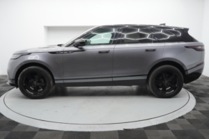 2019 Land Rover Range Rover Velar 2.0 D180 R-Dynamic S Auto 4WD Euro 6 (s/s) 5dr in Grey — image 3