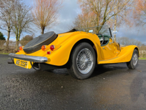 1976 Morgan 4/4 1 Owner, Only 4000 Miles, Superb History in Yellow — image 4