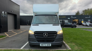 2023 Mercedes-Benz Sprinter 2.0 315 Cdi Progressive Rwd L3 Euro 6 (s/s) 2dr in White — image 5