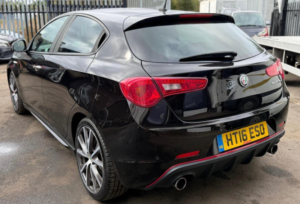 2016 Alfa Romeo Giulietta 1750 Tbi Veloce Tct Euro 6 5dr in Black — image 4