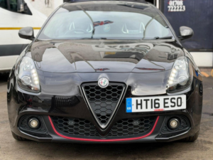 2016 Alfa Romeo Giulietta 1750 Tbi Veloce Tct Euro 6 5dr in Black — image 5