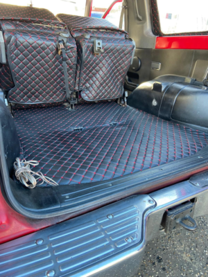 2004 Mitsubishi Pajero Convertible in Red — image 6