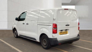 2021 Citroen Dispatch 1.5 Bluehdi 1000 Enterprise M Fwd 2 Euro 6 (s/s) 6dr in White — image 4