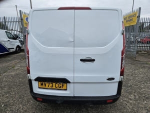 2023 Ford Transit Custom 2.0 Transit Custom Leader Van 280 L1 2.0l Ecoblue 105ps Fwd 6 Speed Manual in White — image 6