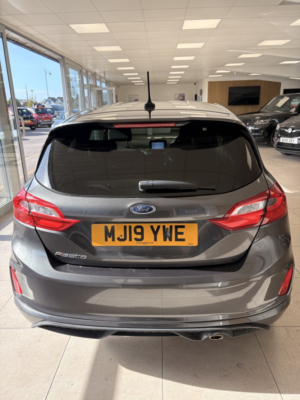 2019 Ford Fiesta 1.0 T Ecoboost St-Line in Grey — image 2