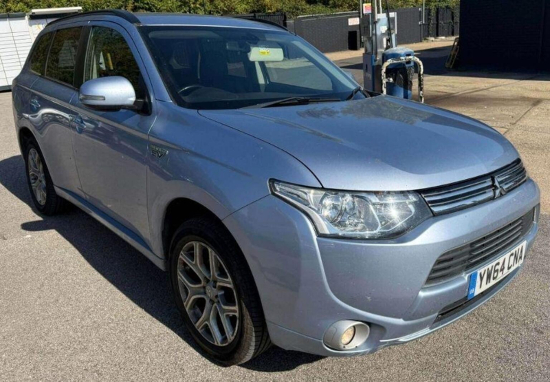 2015 Mitsubishi Outlander 2.0h 12kwh Gx3h CVT 4WD Euro 5 (s/s) 5dr in Blue — image 1