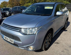 2015 Mitsubishi Outlander 2.0h 12kwh Gx3h CVT 4WD Euro 5 (s/s) 5dr in Blue — image 3