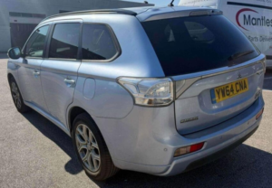 2015 Mitsubishi Outlander 2.0h 12kwh Gx3h CVT 4WD Euro 5 (s/s) 5dr in Blue — image 5